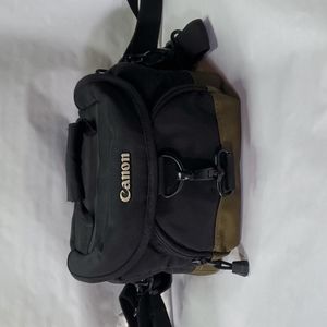 Canon Camera Bag Black Green - Has Shoulder Strap and Waist Strap